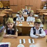 «125 блокадных грамм с огнем и кровью пополам...»